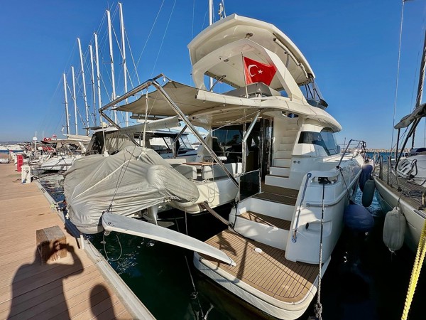 2021 AQUILA 44