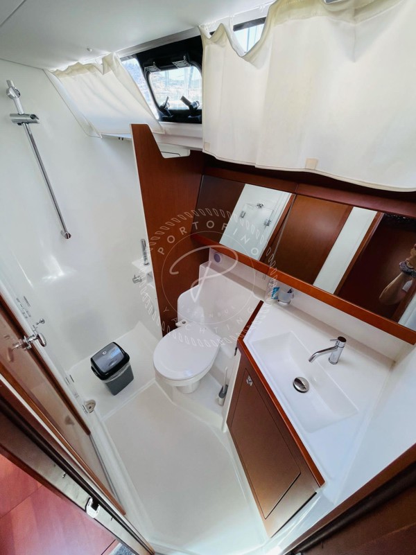 2016 BENETEAU OCEANIS 48