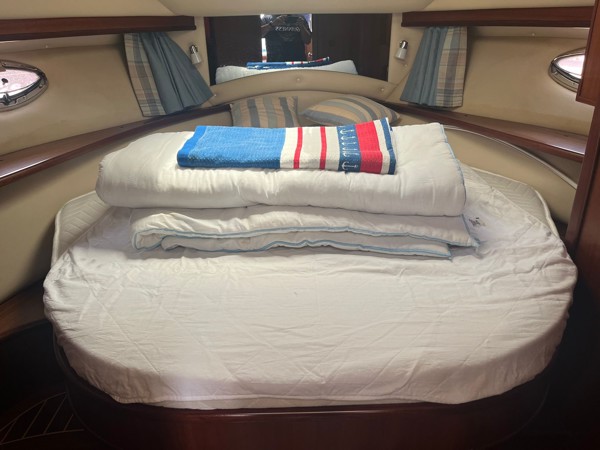 2012 VIKING MARIN 34 SEDAN