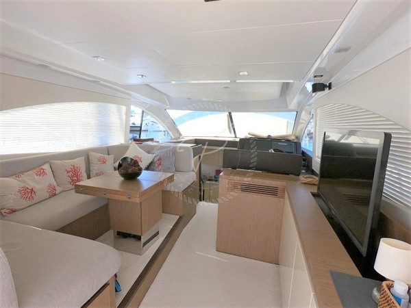 2013 BENETEAU GT 49 FLYER
