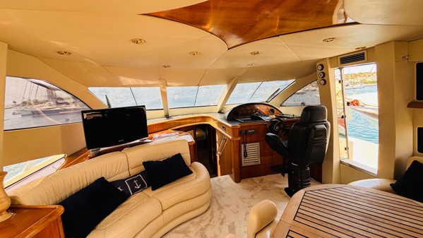 2000 SUNSEEKER MANHATTAN 64