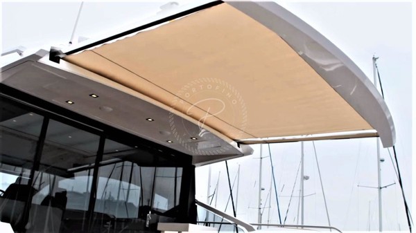 2012 FAIRLINE TARGA 58