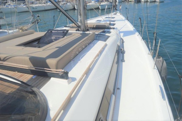 2018 DUFOUR 56 GL EXCLUSIVE