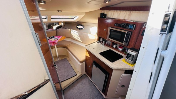 2011 REGAL 2565