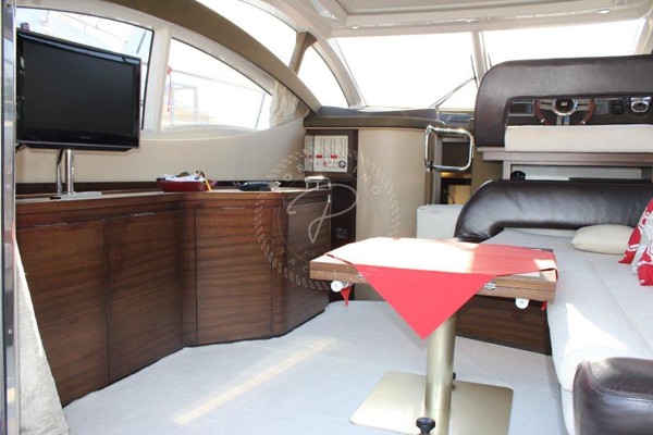 2010 AZIMUT 40 S