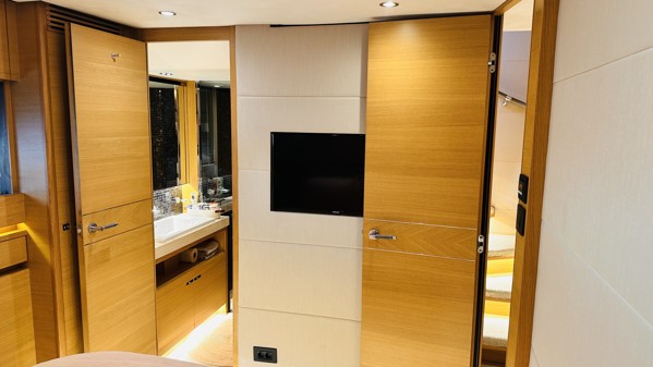 2014 PRINCESS 88