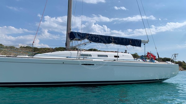 2001 BENETEAU FIRST 40.7
