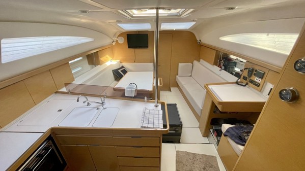 2013 ELAN 444 IMPRESSION