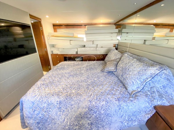 2018 SUNSEEKER MANHATTAN 66
