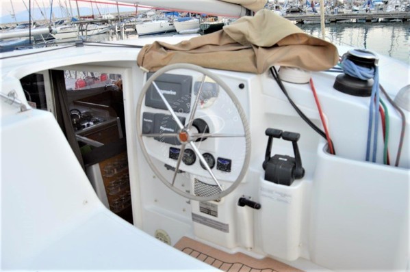 2011 FOUNTAINE PAJOT LIPARI 41