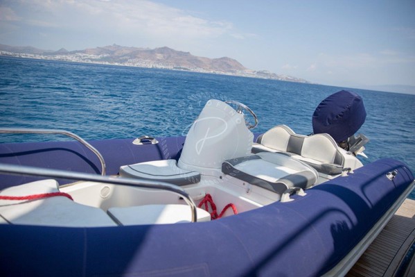 2006 FERRETTI 690 ALTURA