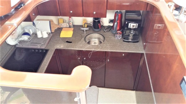 2001 PRINCESS 56