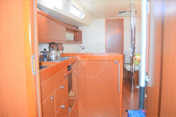 2013 BENETEAU OCEANIS 41