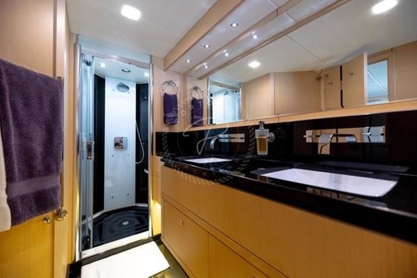 2014 SUNSEEKER MANHATTAN 88