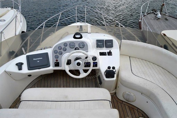 2006 SEALINE 37F
