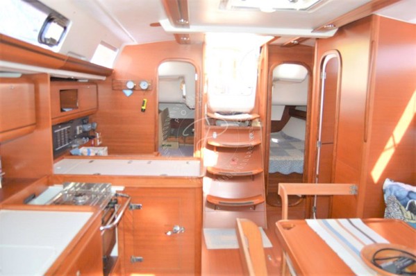 2011 DUFOUR 405 GRAND LARGE