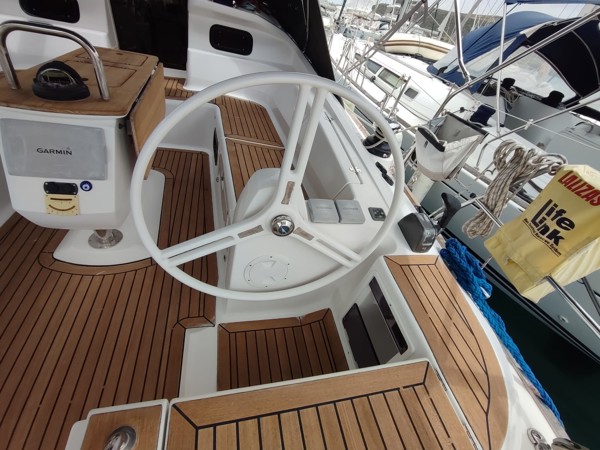 2013 ELAN 444 IMPRESSION