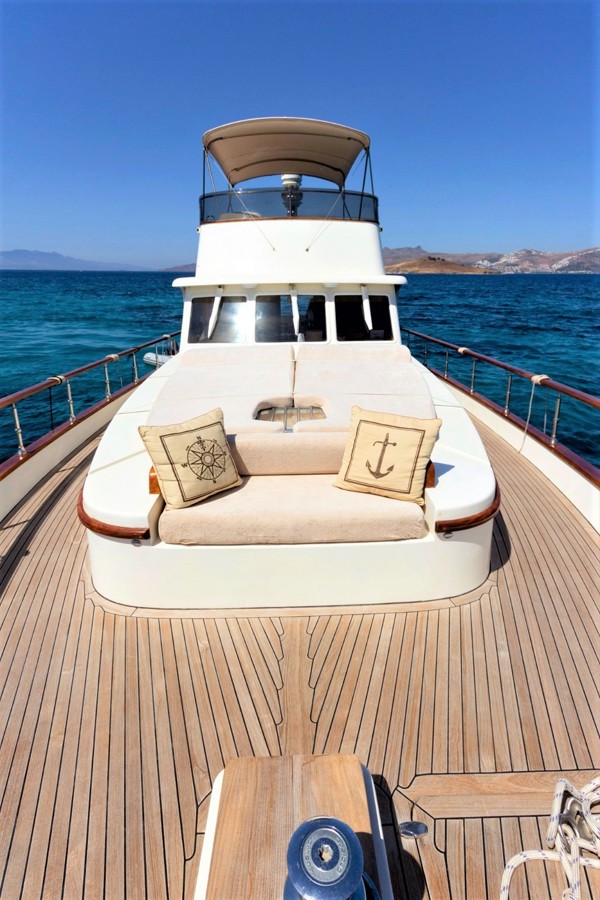 2008 CUSTOM TRAWLER 55