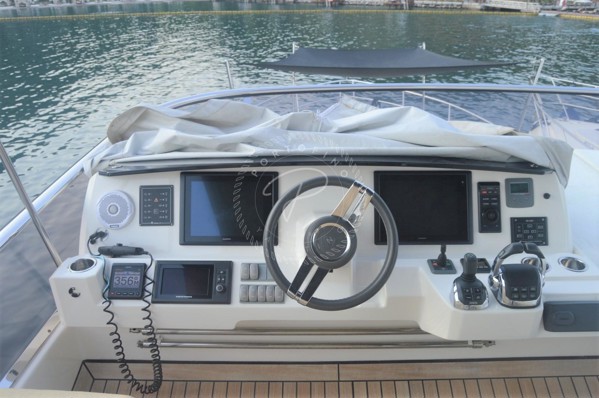 2015 ABSOLUTE 60 FLY
