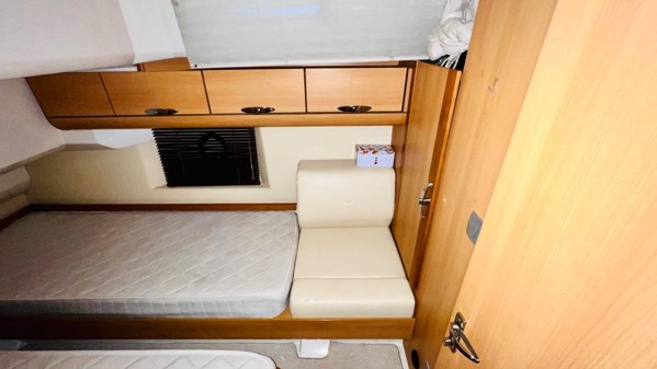 2013 GREENLINE 40 HYBRID