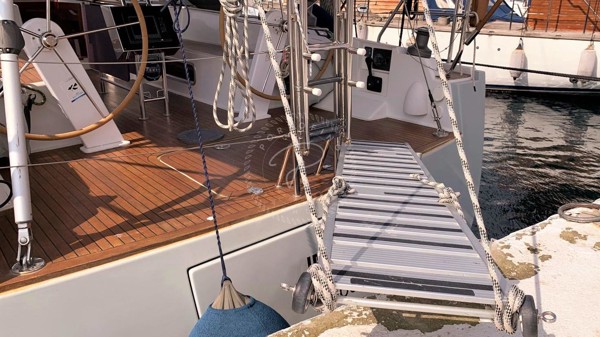 2011 HANSE 470