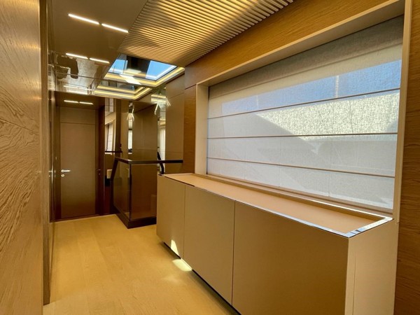 2021 FERRETTI YACHTS 920