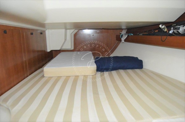 2005 DUFOUR 44
