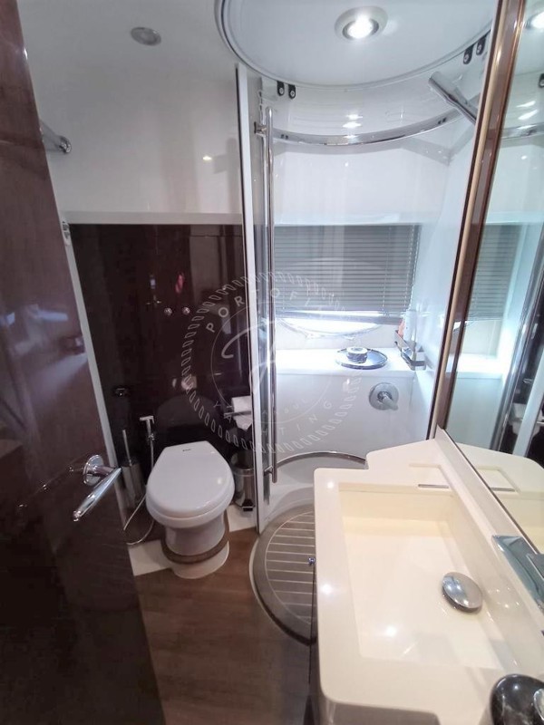 2009 PRINCESS 50
