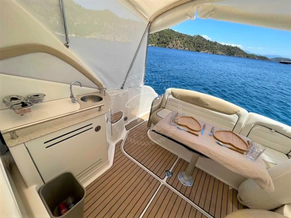 2008 SEA RAY 325 SUNDANCER