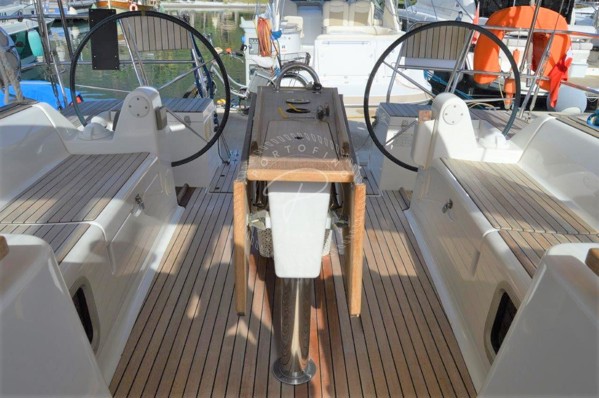 2011 DUFOUR 405 GRAND LARGE