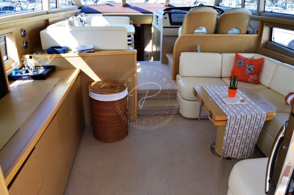 2010 PRINCESS 54