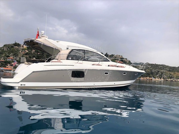 2009 PRESTIGE 38 S
