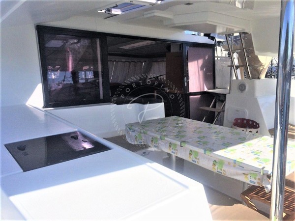 2013 FOUNTAINE PAJOT HELIA 44