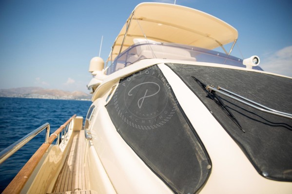 2006 FERRETTI 690 ALTURA