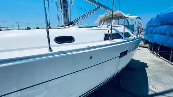 2009 HANSE 370 E 