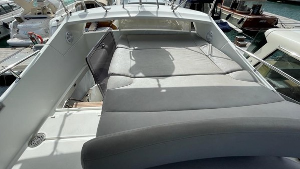 2012 BENETEAU ANTARES 42
