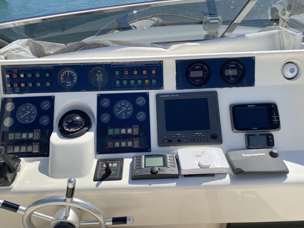 2000 FALCON 86