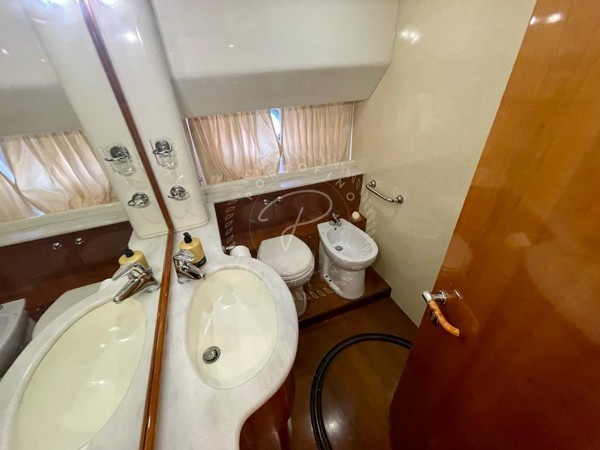 2003/2020 FERRETTI YACHTS 680