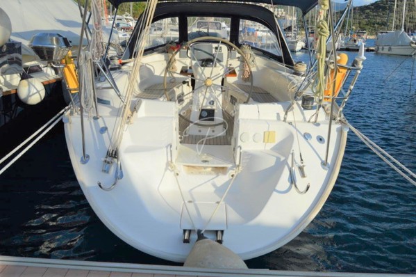 2003 BAVARIA 38 CRUISER