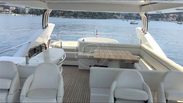 2012 SUNSEEKER 80