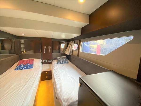 2013 ABSOLUTE 53 STY