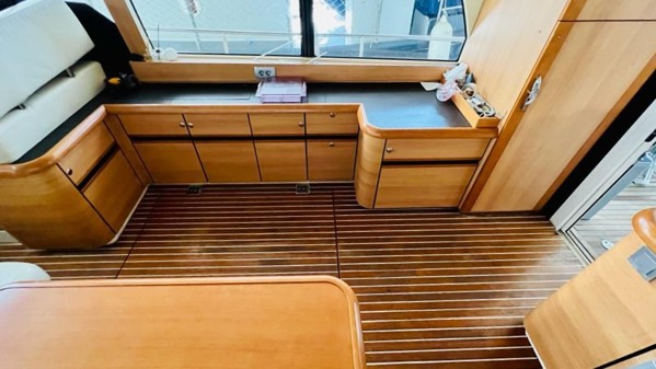 2013 GREENLINE 40 HYBRID