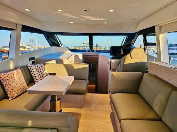 2023 FERRETTI 500 FLY