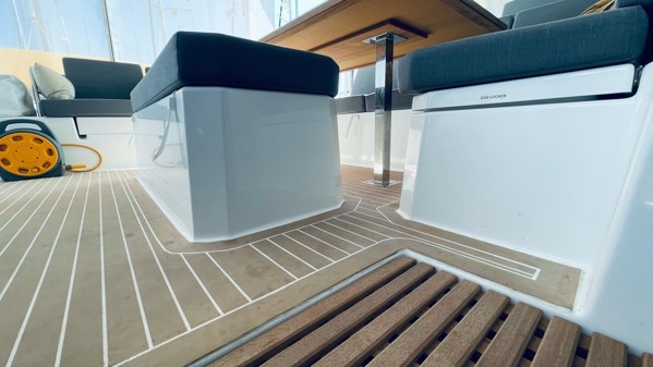 2023 FOUNTAINE PAJOT ASTREA 42 
