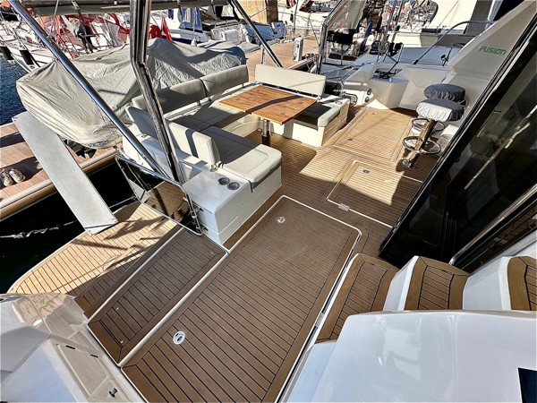 2021 AQUILA 44