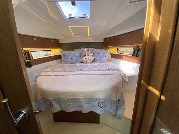 2017 JEANNEAU MERRY FISHER 895