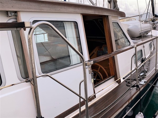 2007 NAUTICAT 331 