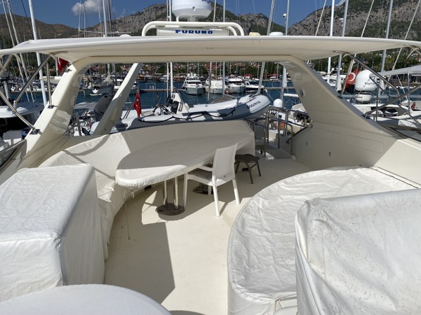 2000 FALCON 86