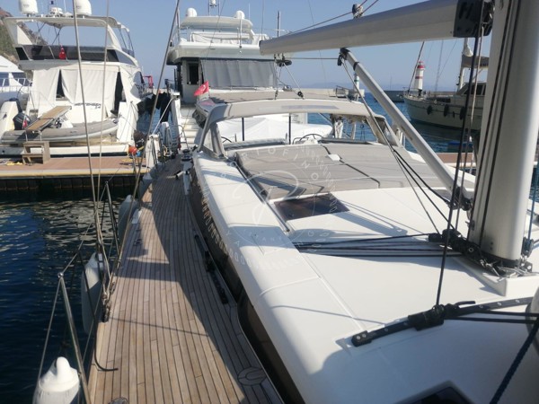 2018 BENETEAU SENSE 57