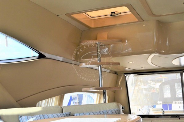 2006 FERRETTI 550 FLY